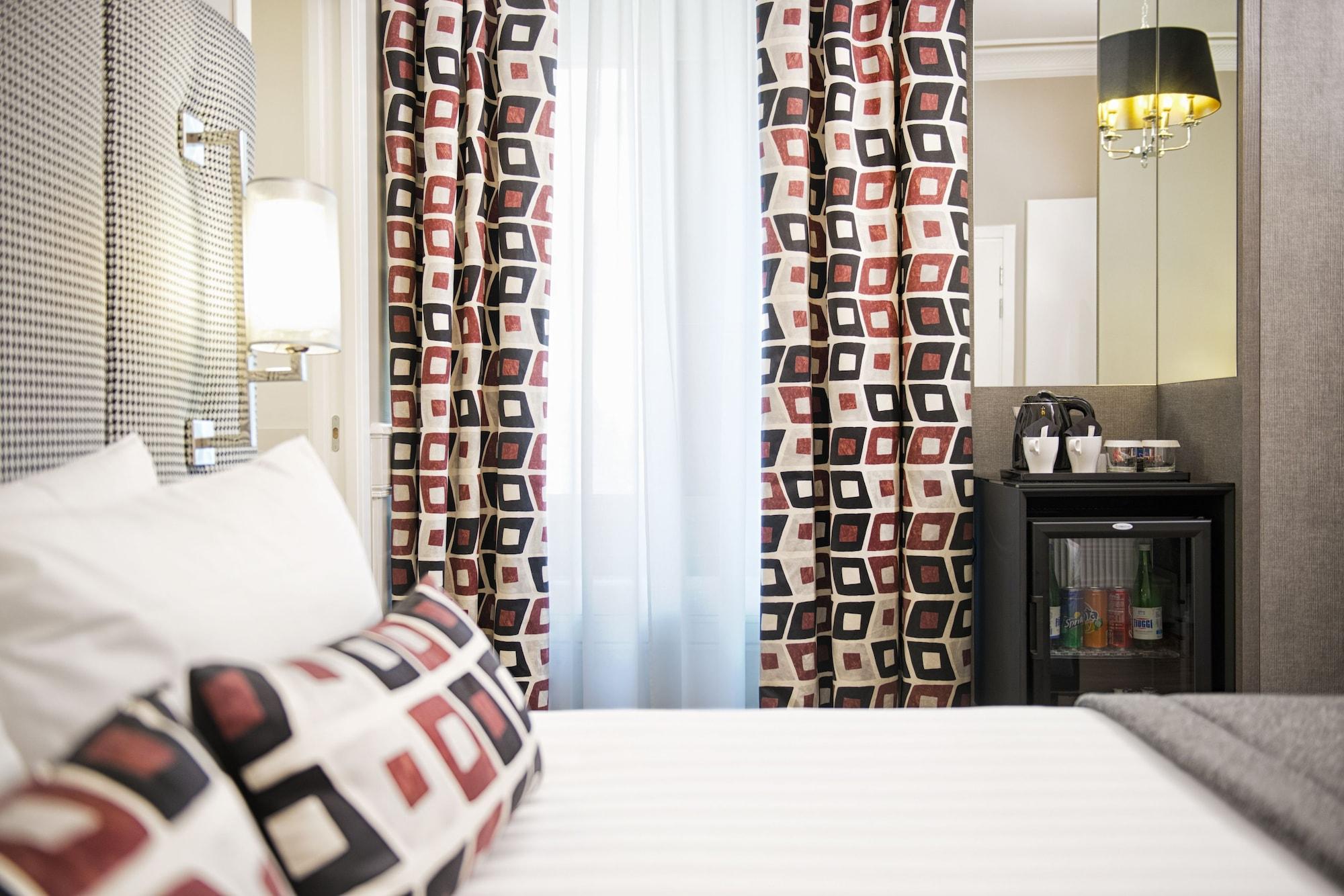 The Independent Suites Ρώμη Εξωτερικό φωτογραφία
