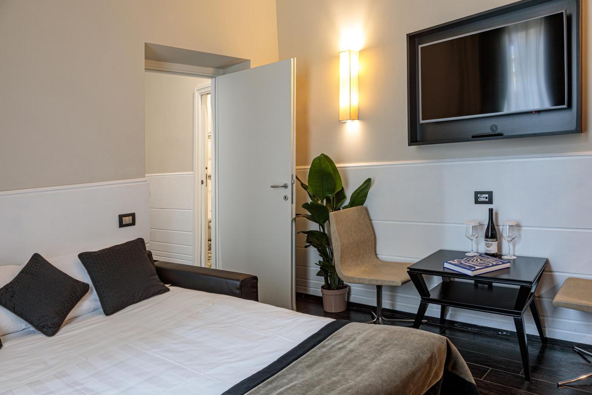 The Independent Suites Ρώμη Εξωτερικό φωτογραφία