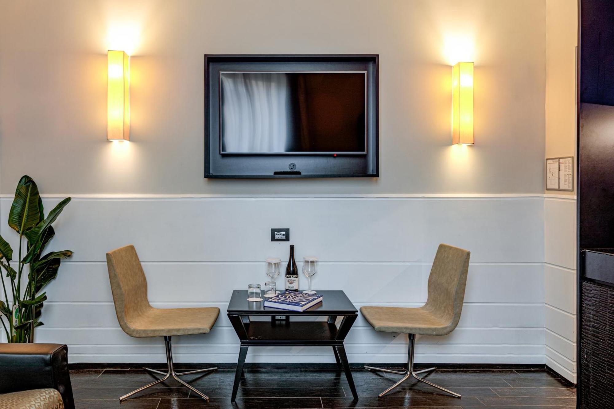 The Independent Suites Ρώμη Εξωτερικό φωτογραφία